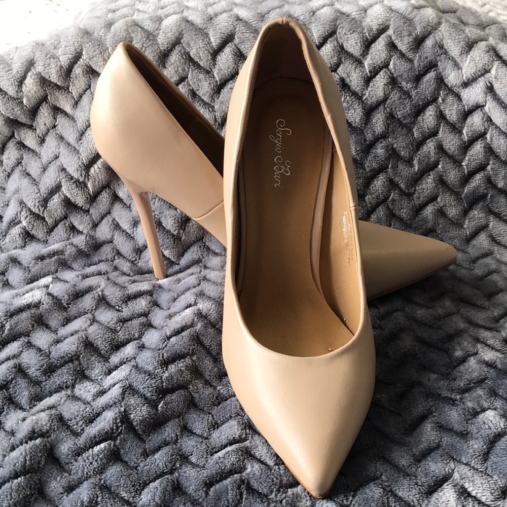 Sergio Bari Nude High Heel Pumps, Size 8